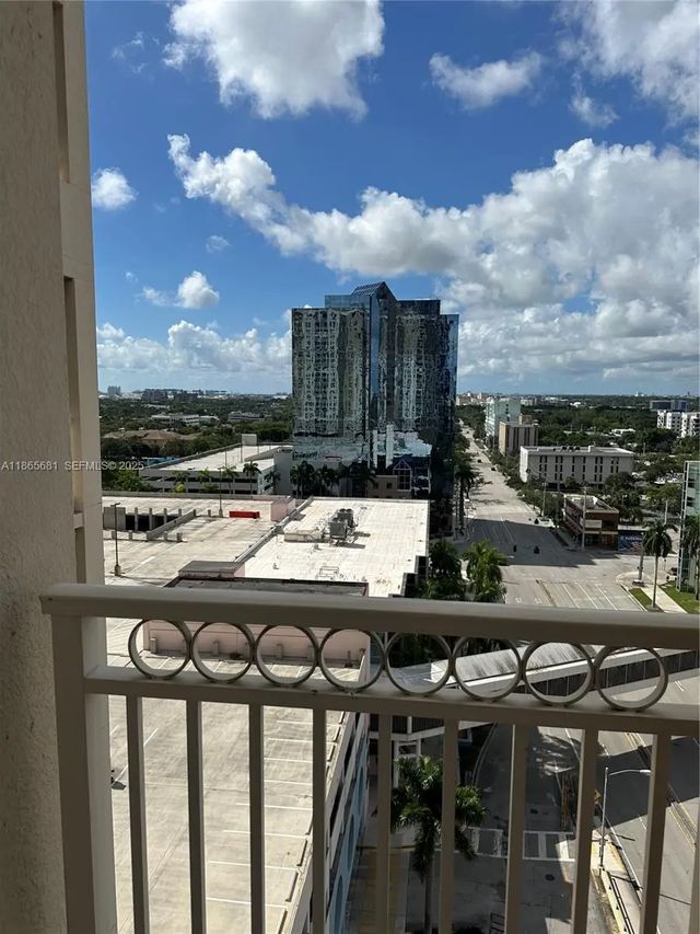 3 of 49 - 511 Se 5th Avenue #1214, Fort Lauderdale, FL