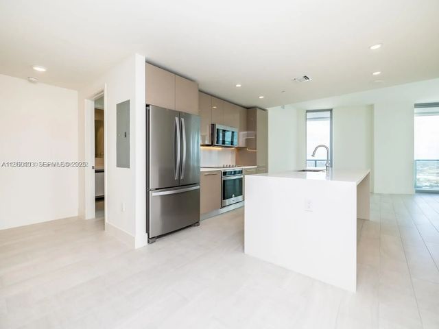 5 of 89 - 2000 Metropica Way #2509, Sunrise, FL