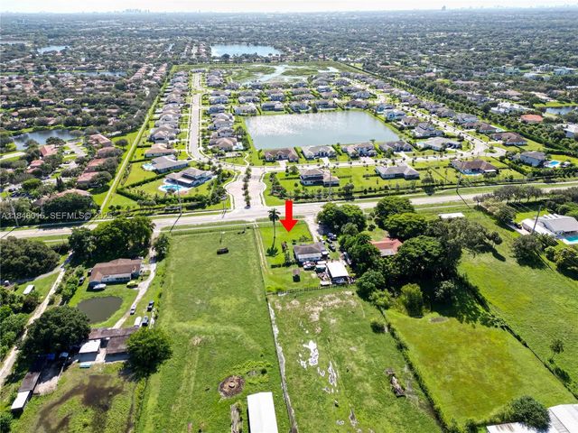 4 of 27 - 1921 Sw 112th Avenue, Davie, FL