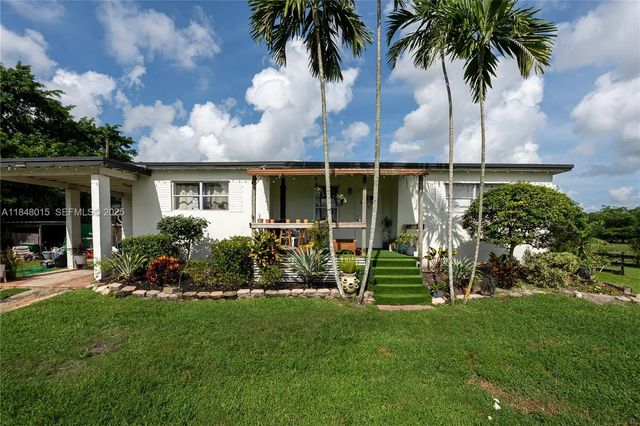 5 of 27 - 1921 Sw 112th Avenue, Davie, FL