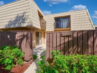 Photo of Listing #F10523081