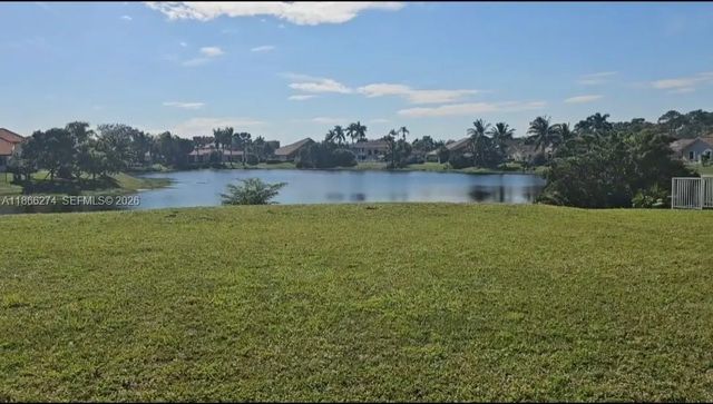 8280 Nw 43 Street, Coral Springs