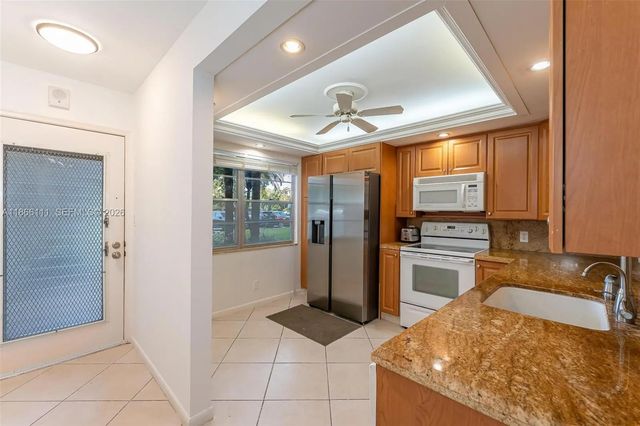 4701 Martinique Drive #k1, Coconut Creek