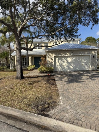 Photo of Listing #R11118870