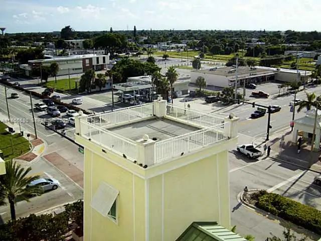 5 of 19 - 350 N Federal Highway #702s, Boynton Beach, FL