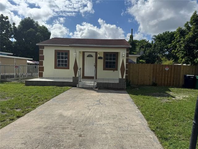 2 of 23 - 1178 Nw 105th Terrace, Miami, FL