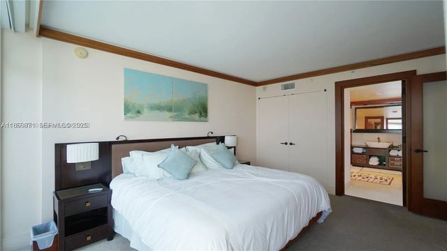 3 of 22 - 6801 Collins Avenue #710, Miami Beach, FL