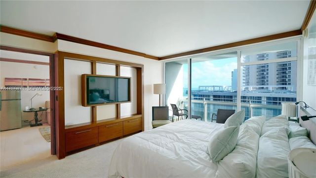 4 of 22 - 6801 Collins Avenue #710, Miami Beach, FL