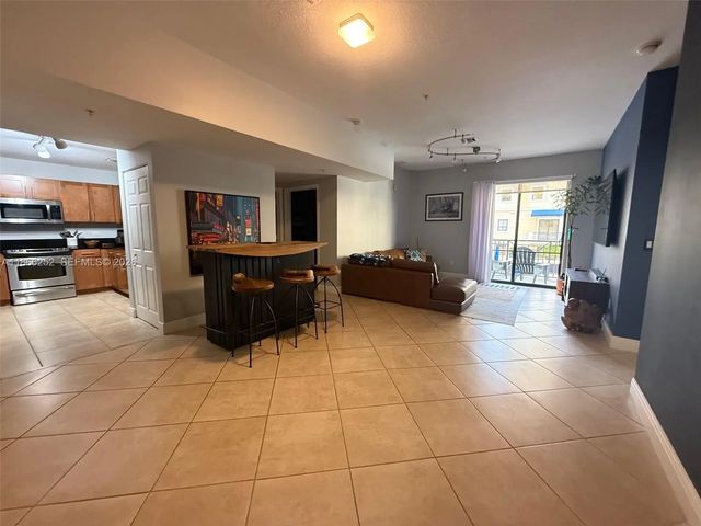 5 of 41 - 8395 Sw 73rd Avenue #509, Miami, FL