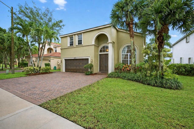 Photo of Listing #R11119013