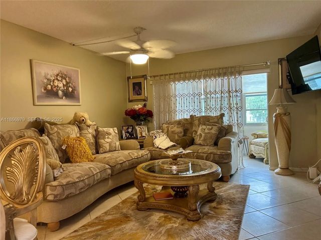 4 of 33 - 9802 Marina Boulevard #125, Boca Raton, FL