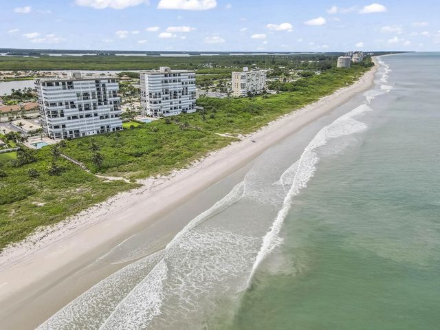 2 of 38 - 3120 N Highway A1a #201, Fort Pierce, FL