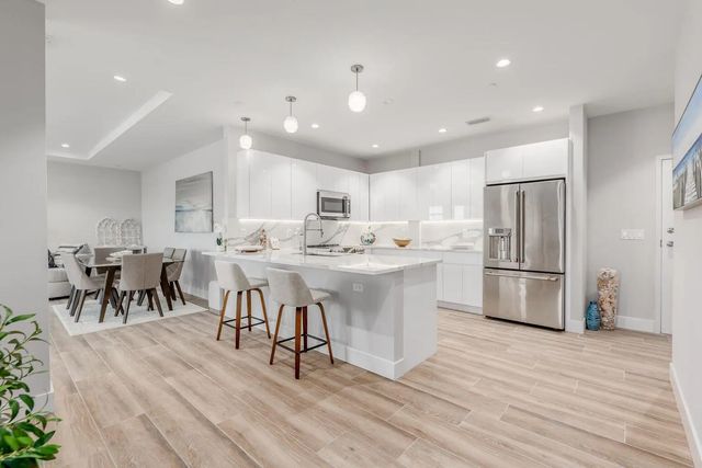 3 of 54 - 41 Sw Seminole Street #410, Stuart, FL