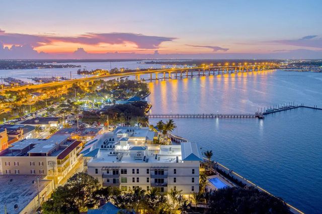 3 of 38 - 41 Sw Seminole Street #210, Stuart, FL