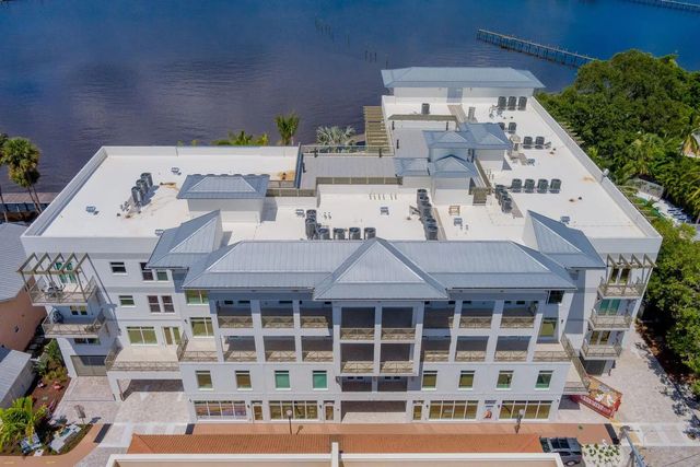 4 of 38 - 41 Sw Seminole Street #210, Stuart, FL