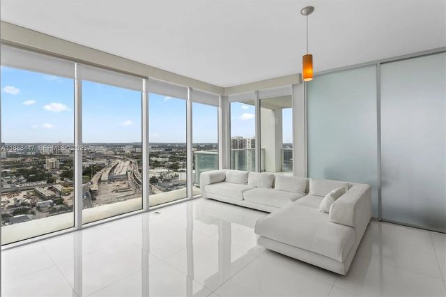 3 of 48 - 1040 Biscayne Boulevard #3106, Miami, FL