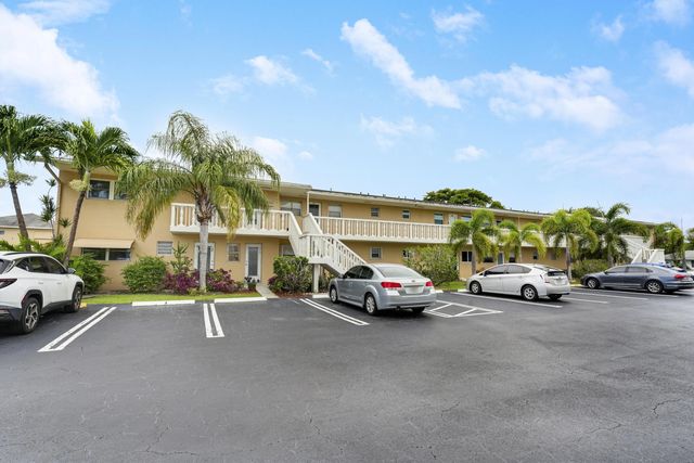 2132 Ne 1st Way #201, Boynton Beach