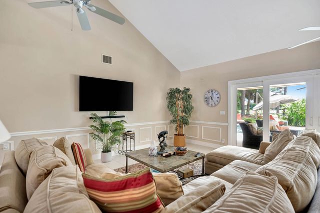 3 of 99 - 11 Berwick Road Ne, Palm Beach Gardens, FL
