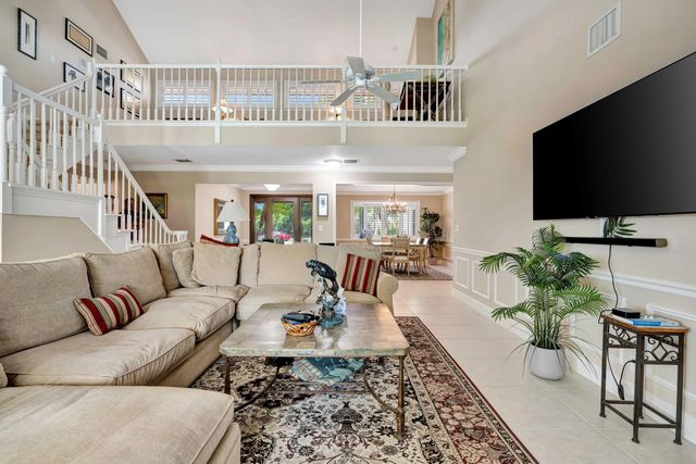 4 of 99 - 11 Berwick Road Ne, Palm Beach Gardens, FL