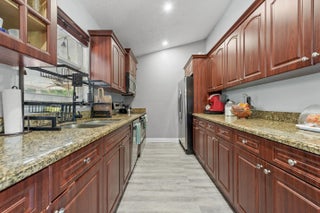 Photo of Listing #R11119799