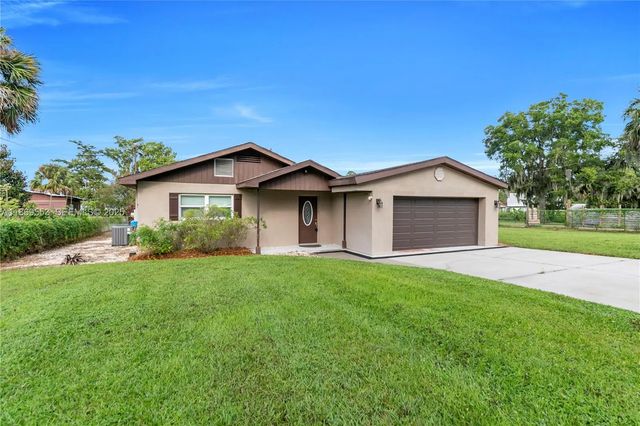 9431 Lake Marion Creek Road, 