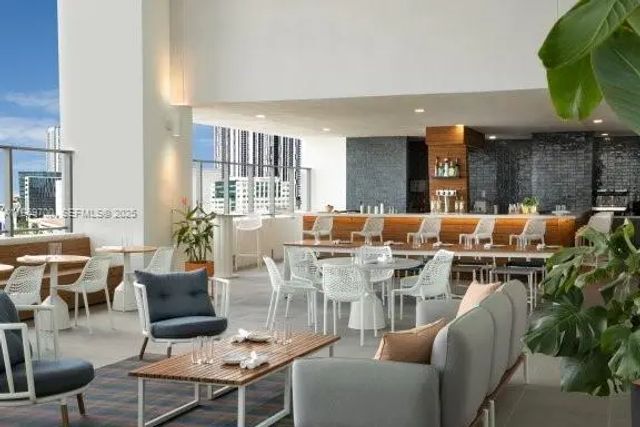 2 of 13 - 227 Ne 2nd Street #1707, Miami, FL