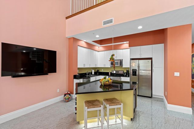5 of 34 - 801 S Olive Avenue #228, West Palm Beach, FL