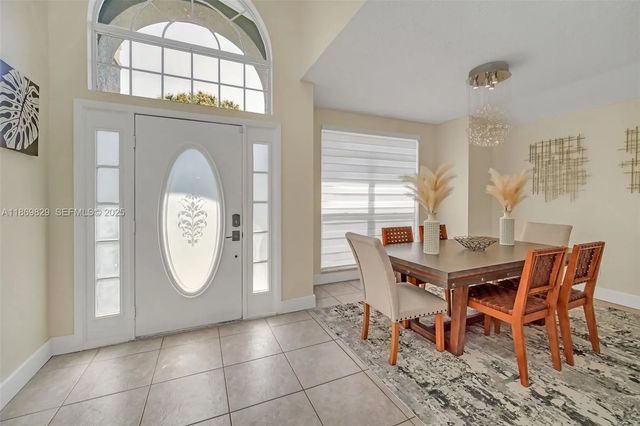 4 of 41 - 2915 Pembridge Street, Kissimmee, FL