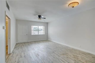 Photo of Listing #F10524281