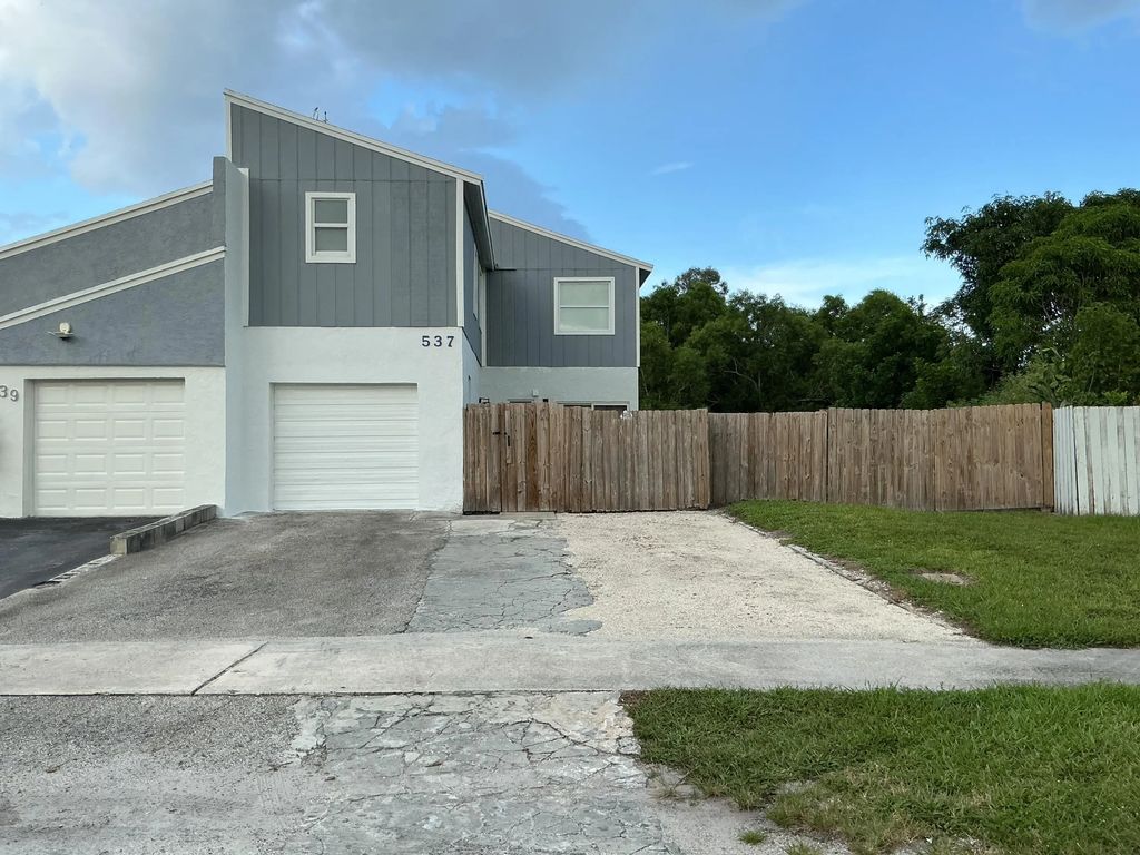 537 Nw 51st Avenue W, Delray Beach
