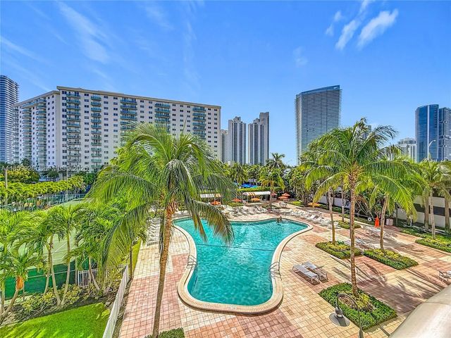 3 of 52 - 19380 Collins Avenue #308, Sunny Isles Beach, FL