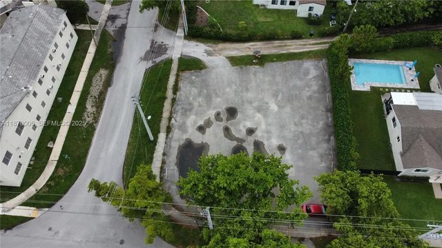 425 Esplanade Drive, Miami Springs