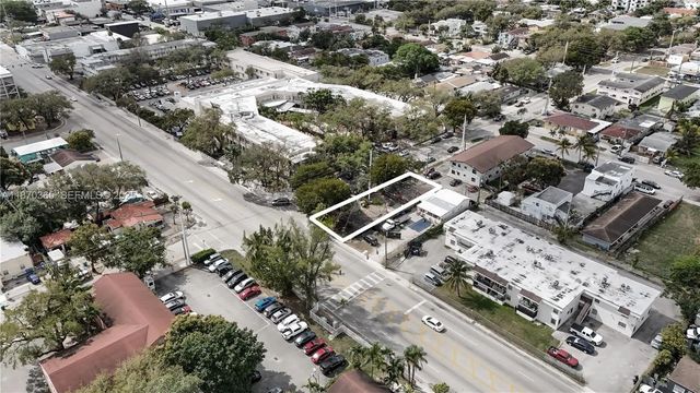 2600 Nw 22nd Avenue, Miami