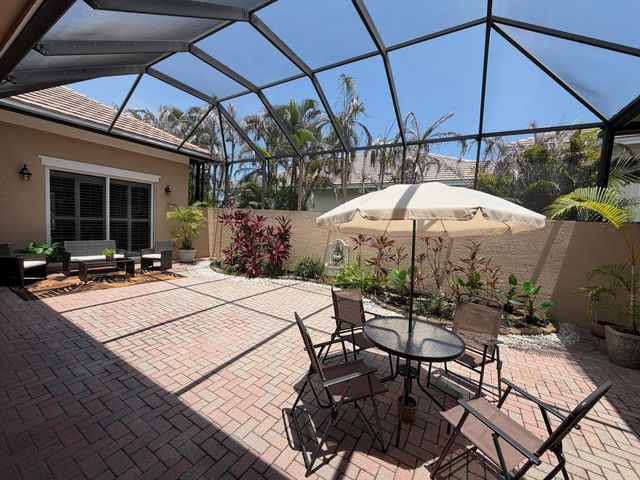 1208 Riverwind Circle, Vero Beach