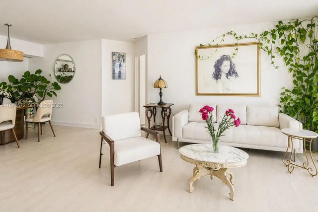 4 of 19 - 19101 Ne 36th Court #1411, Aventura, FL