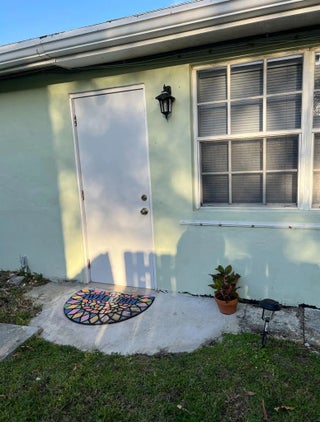 Photo of Listing #F10521437