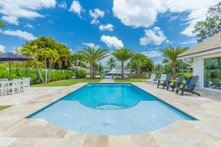 Photo of Listing #R11120404