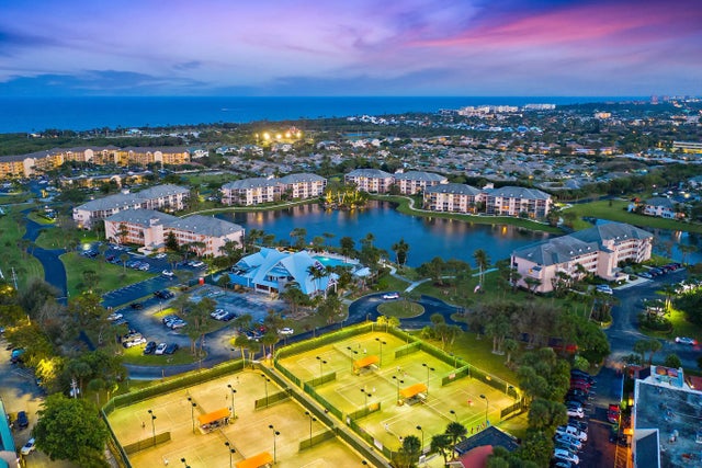 Photo of Listing #R11120417