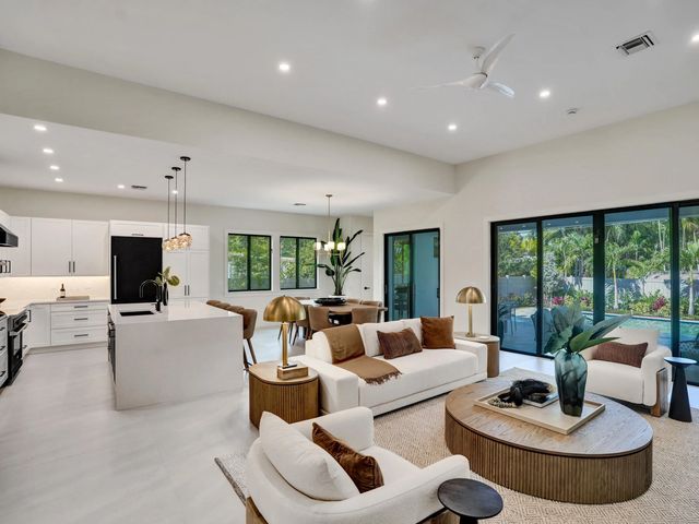 1523 Ne 17th Way, Fort Lauderdale