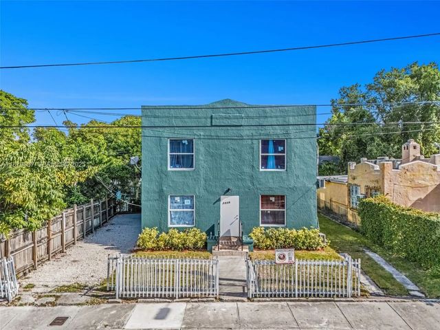 2 of 12 - 1075 Nw 30th Street, Miami, FL