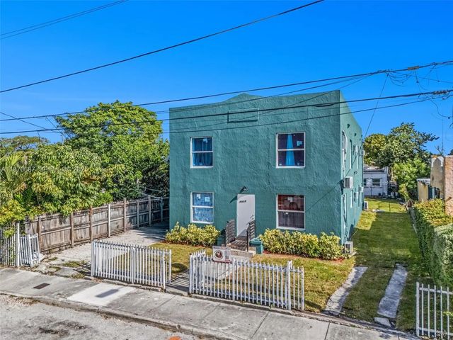 3 of 12 - 1075 Nw 30th Street, Miami, FL
