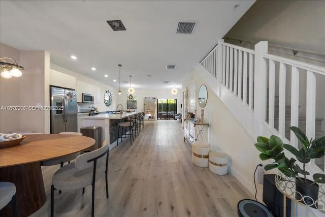 10413 Nw 82nd Street #9, Doral
