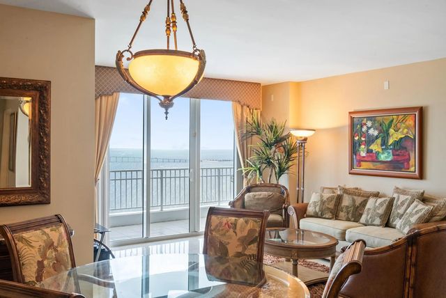 4 of 44 - 801 Brickell Key Boulevard #2903, Miami, FL