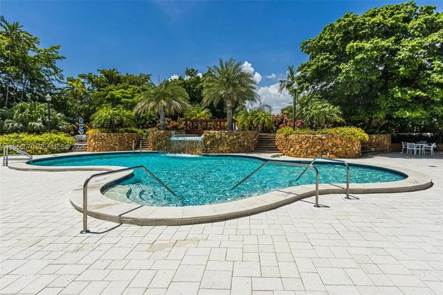 5 of 57 - 4000 Towerside Terrace #1701, Miami, FL