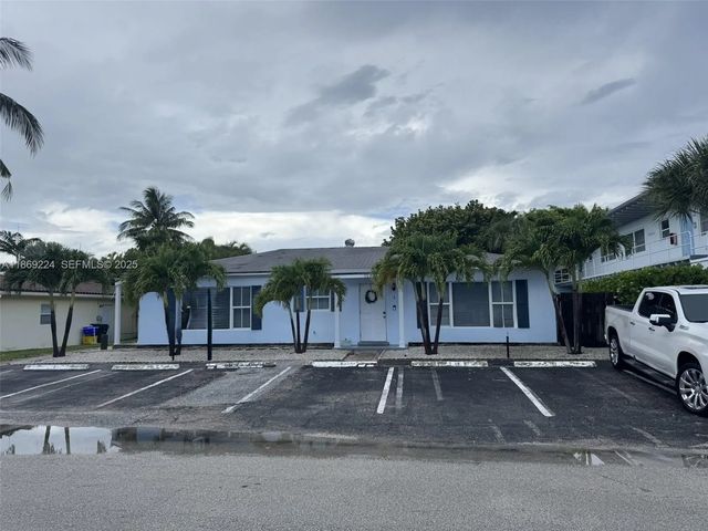 2 of 53 - 121 Linda Lane, Palm Beach Shores, FL