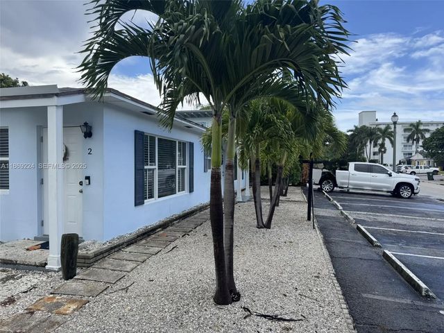 4 of 53 - 121 Linda Lane, Palm Beach Shores, FL