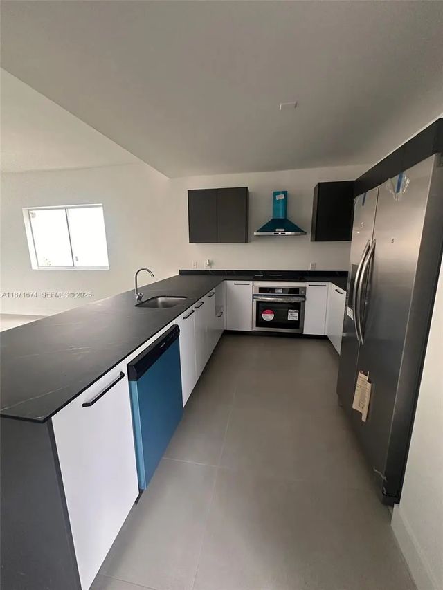 3 of 22 - 532 Nw 17th Avenue, Fort Lauderdale, FL
