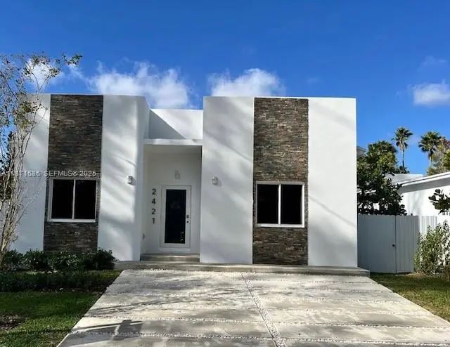 2421 Nw 23rd Lane, Fort Lauderdale