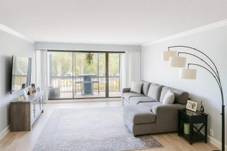 Photo of Listing #R11120877