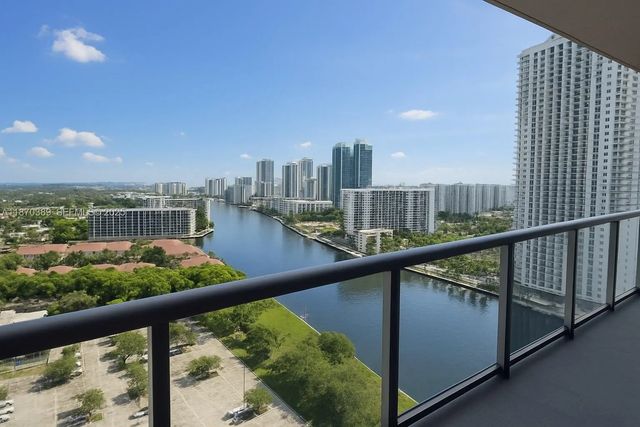2602 E Hallandale Beach Boulevard #r2510, Hallandale Beach